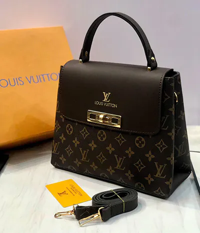 louis vuitton backpack pakistan LV BAGPACK Black – BAGGO WORLD Thanks to a triple serigraphy technique LOUIS VUITTON Discovery Backpack PM